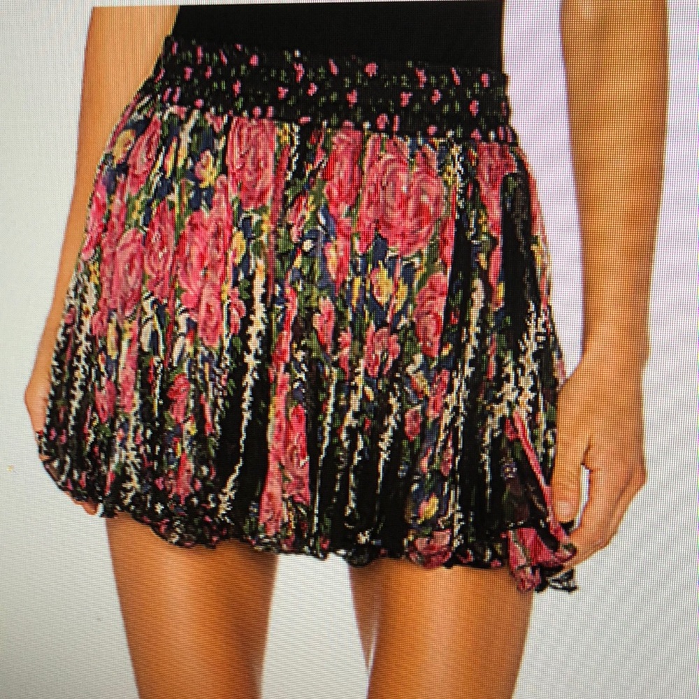 New Demoiselles skirt in size 36